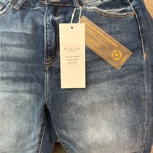 Risen Jeans